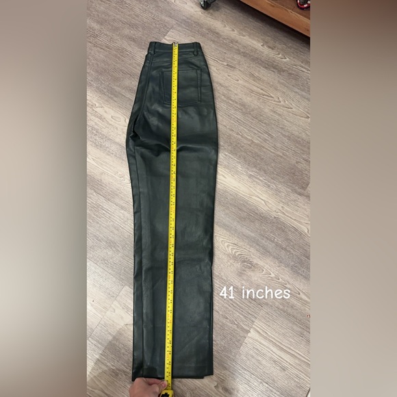 Dark Green Melina Pant, Wilfred, Aritzia - Picture 4 of 5